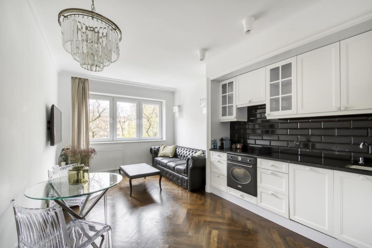 Apartament Muranow ワルシャワ エクステリア 写真