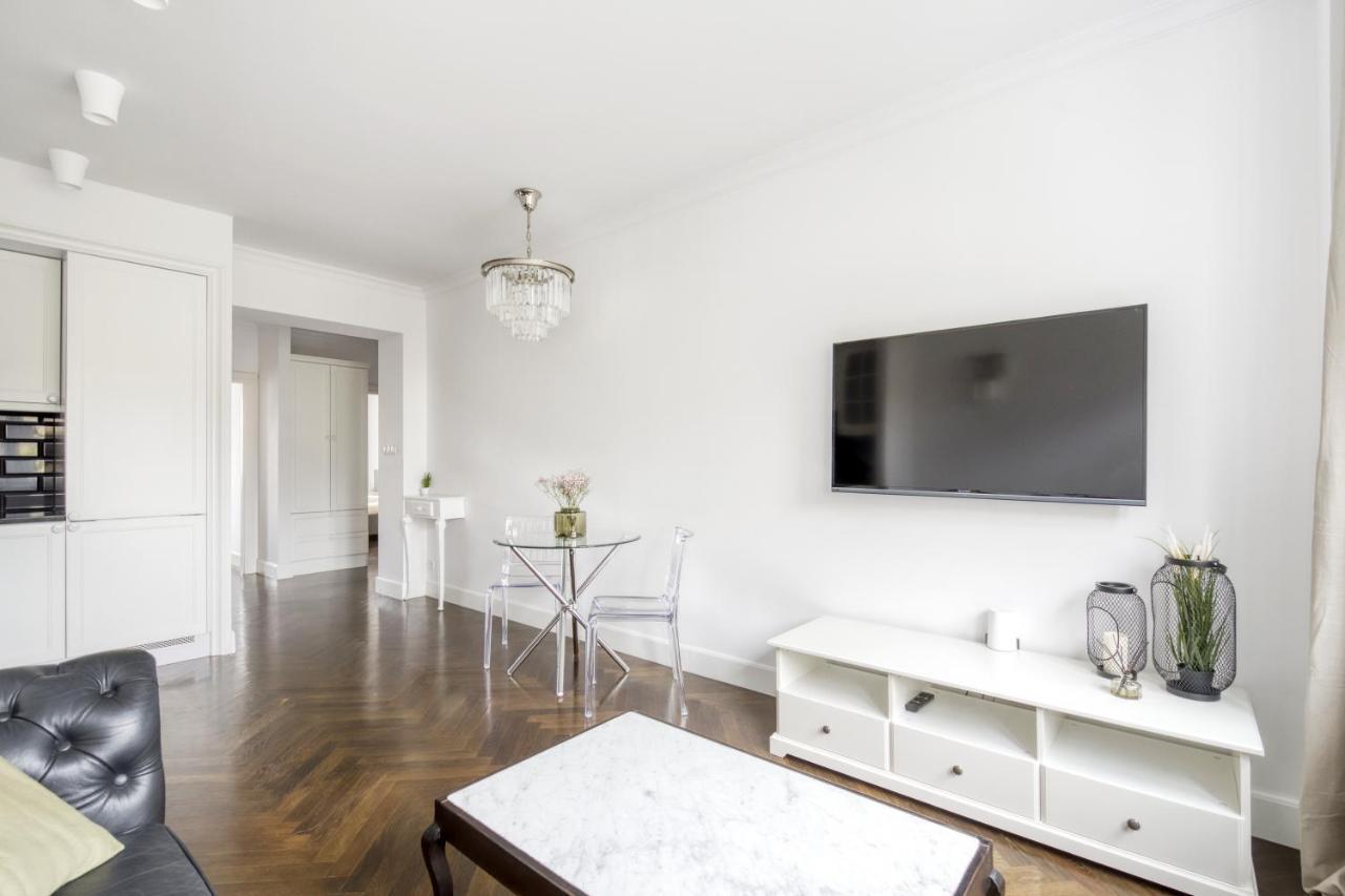Apartament Muranow ワルシャワ エクステリア 写真